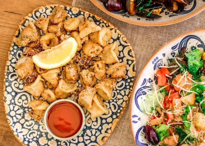 Laguna Terrace Hotel *