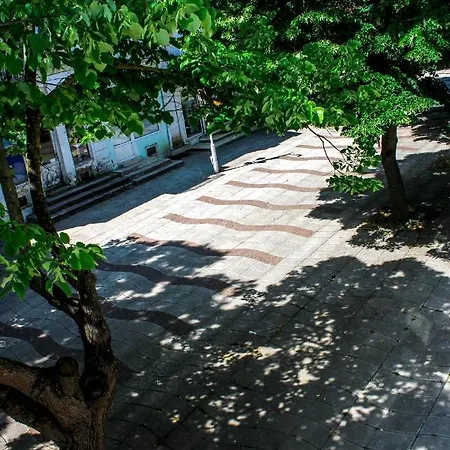 Laguna Terrace *