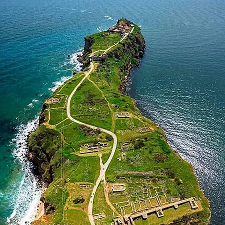 Laguna Terrace